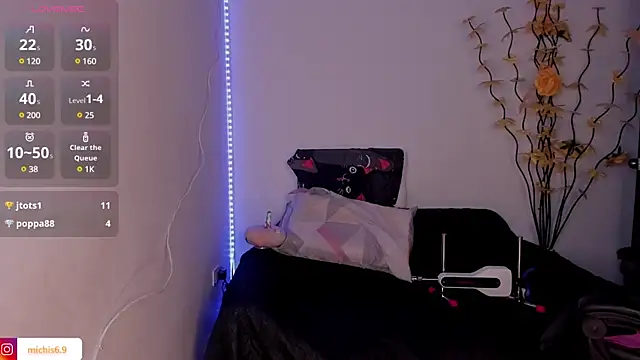 Snapshot of Sallye_ chatting on January 2025 06:56:01 AM Sallye online show from January 2025 06:56:01 AM