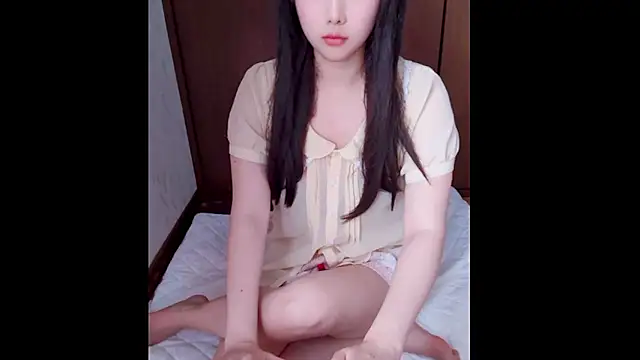 Snapshot of Anne-japanese- chatting on July 2026 12:48:01 AM Anne-japanese- online show from July 2026 12:48:01 AM