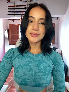 Ale Lewis online show from October 2025 02:04:02 PM