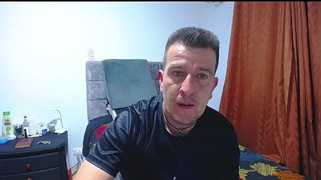 Snapshot of amaya_627 chatting on June 2026 02:43:02 AM amaya 627 online show from June 2026 02:43:02 AM