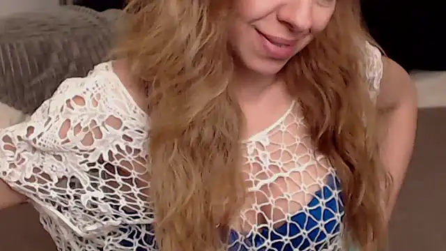 Snapshot of AylyneRichards chatting on February 2025 02:25:02 PM AylyneRichards online show from February 2025 02:25:02 PM