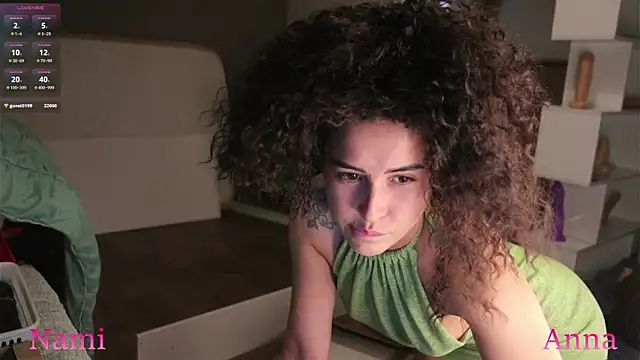 Snapshot of Mari___Anna chatting on December 2025 07:53:02 PM Mari Anna online show from December 2025 07:53:02 PM