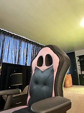 Snapshot of saaalome_1 chatting on February 2026 10:10:02 PM saaalome 1 online show from February 2026 10:10:02 PM