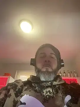 Snapshot of Cristian-Brayan chatting on January 2025 01:22:01 PM Cristian-Brayan online show from January 2025 01:22:01 PM