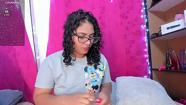 Snapshot of iriss_25 chatting on February 2025 12:03:02 PM iriss 25 online show from February 2025 12:03:02 PM