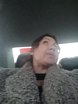 Snapshot of ROXOLANAA_SEXY chatting on November 2025 12:47:01 PM ROXOLANAA SEXY online show from November 2025 12:47:01 PM