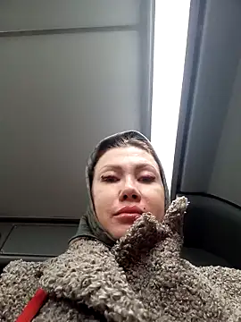 Snapshot of ROXOLANAA_SEXY chatting on November 2025 02:49:02 PM ROXOLANAA SEXY online show from November 2025 02:49:02 PM