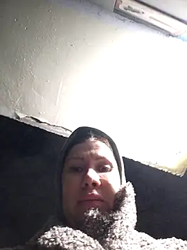 Snapshot of ROXOLANAA_SEXY chatting on November 2025 02:39:01 PM ROXOLANAA SEXY online show from November 2025 02:39:01 PM