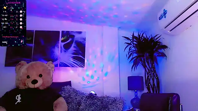 Sophiesweet5 online show from April 2026 09:16:01 AM