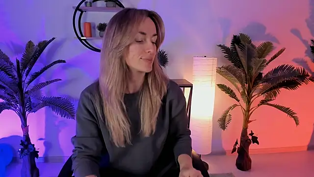 RebeccaMartinez online show from January 2025 09:39:01 AM