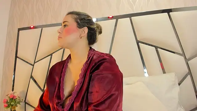 kimberly7  online show from October 2025 11:43:01 AM