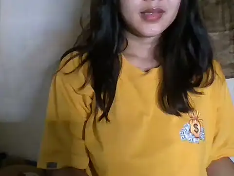  smiling4u  online show from July 2026 01:06:02 PM