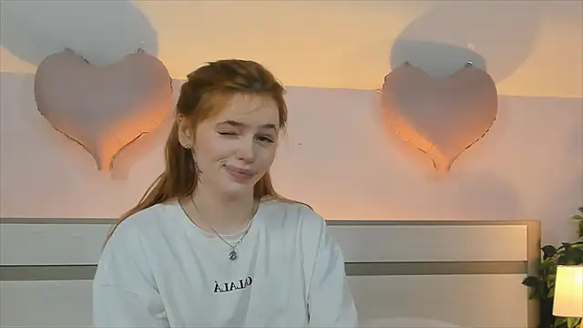 Phoenix Margo online show from February 2026 03:47:01 AM