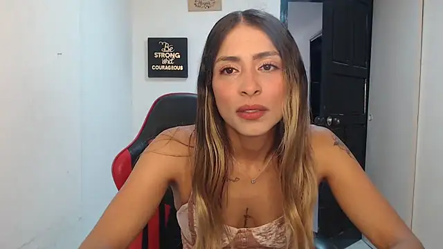 Liamiler01  online show from November 2025 02:50:01 PM