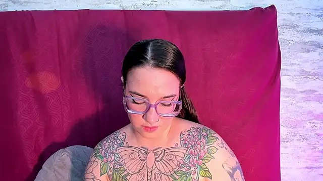 Snapshot of DEVA_BLUE_ chatting on March 2025 02:24:02 AM DEVA BLUE  online show from March 2025 02:24:02 AM