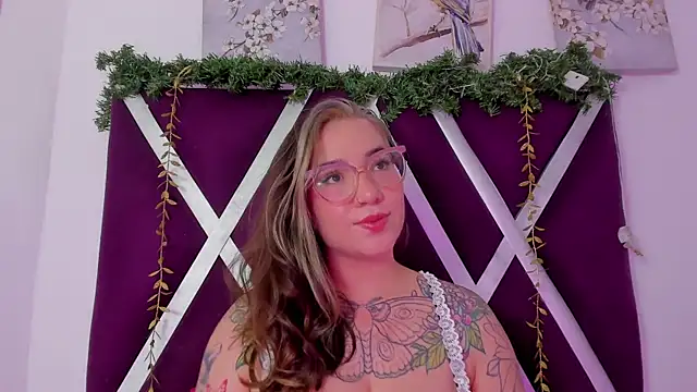 DEVA BLUE  online show from November 2025 04:56:01 AM