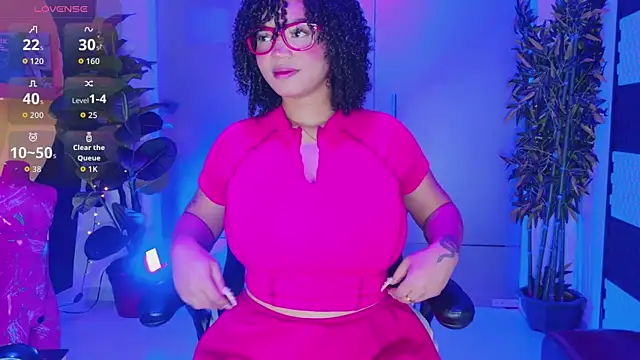 MalaikaBrown online show from October 2025 12:05:02 PM