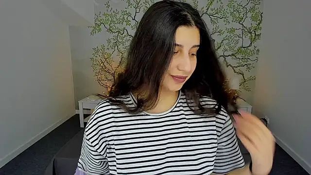 Linda EX online show from February 2025 07:29:01 AM