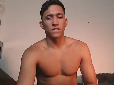 Snapshot of angel_sensual95 chatting on September 2025 02:15:02 AM angel sensual95 online show from September 2025 02:15:02 AM