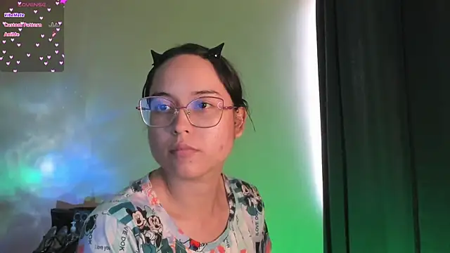 Snapshot of shantalc3rezo chatting on November 2025 08:41:02 PM shantalc3rezo online show from November 2025 08:41:02 PM