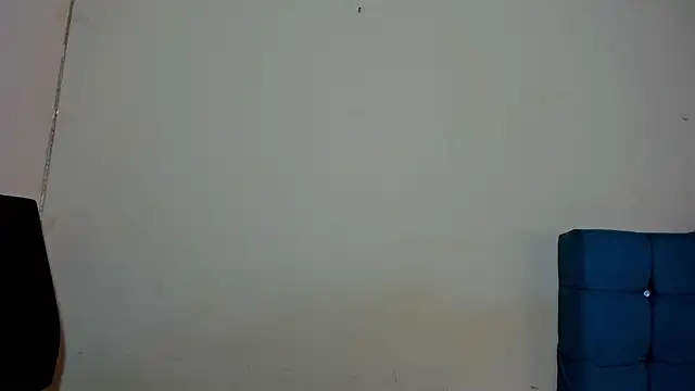 Snapshot of sweet1Girl chatting on October 2025 02:21:02 PM sweet1Girl online show from October 2025 02:21:02 PM