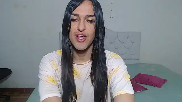 sweet1Girl online show from August 2026 01:02:02 PM