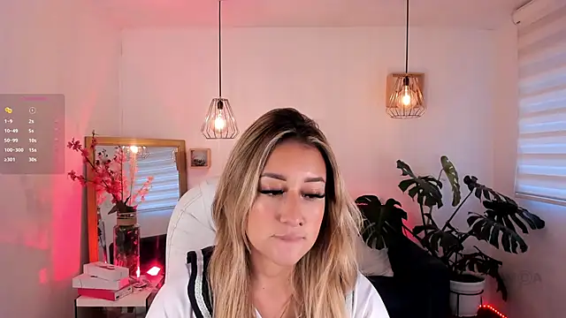 Snapshot of dina_ride chatting on March 2025 12:23:01 PM dina ride online show from March 2025 12:23:01 PM