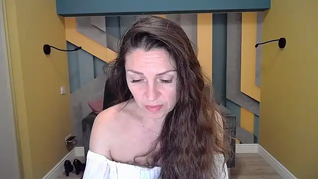 EllaLong online show from January 2025 12:31:02 PM