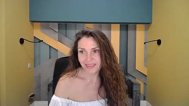 EllaLong online show from January 2025 12:31:01 PM