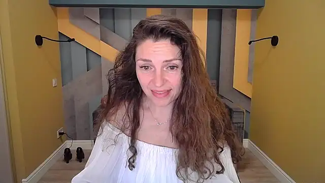 EllaLong online show from January 2025 12:45:02 PM