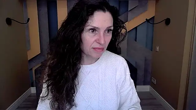 EllaLong online show from February 2026 12:28:02 PM