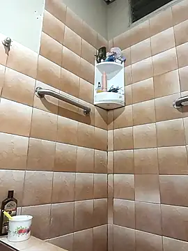 Snapshot of DanelyLopez chatting on December 2024 03:32:01 AM DanelyLopez online show from December 2024 03:32:01 AM