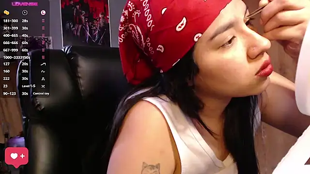 Snapshot of DanelyLopez chatting on February 2025 04:22:02 PM DanelyLopez online show from February 2025 04:22:02 PM