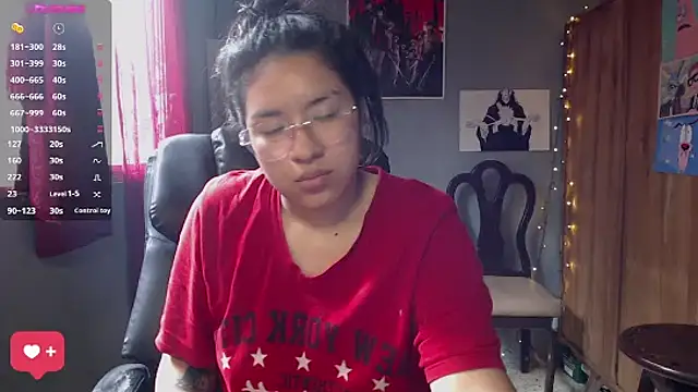 Snapshot of DanelyLopez chatting on February 2025 07:28:02 PM DanelyLopez online show from February 2025 07:28:02 PM