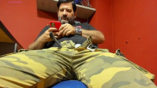 Maxi TheBigDaddy online show from March 2025 03:06:01 PM