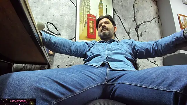 Maxi TheBigDaddy online show from December 2025 10:00:02 AM