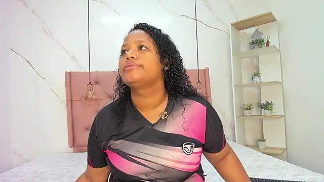 Belle Brunette online show from March 2026 11:29:02 AM