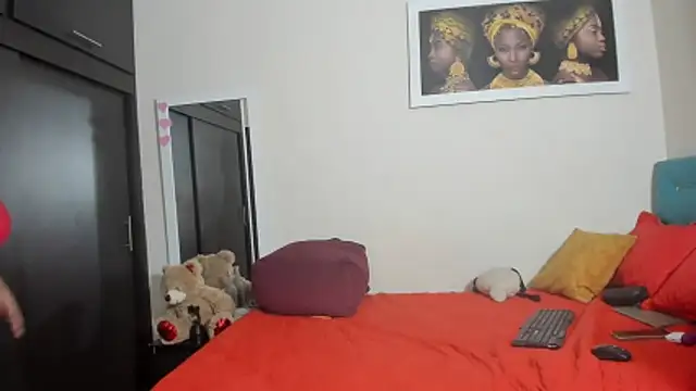 megan-hotxx online show from November 2025 03:30:01 AM