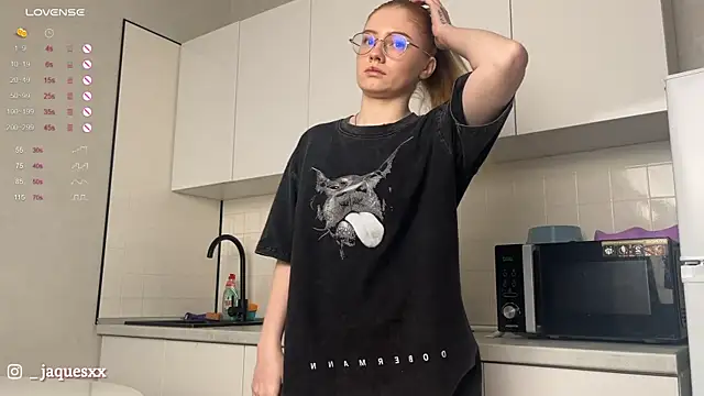 Snapshot of Jaquesxxx chatting on February 2025 07:27:02 PM Jaquesxxx online show from February 2025 07:27:02 PM