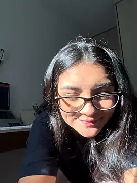 Cat2525 online show from November 2025 08:55:01 PM