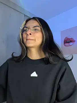 Cat2525 online show from February 2026 01:57:02 AM