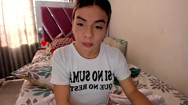 Snapshot of vicodollx chatting on February 2025 09:30:01 PM vicodollx online show from February 2025 09:30:01 PM