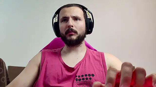 Snapshot of iurytx chatting on October 2025 12:22:01 AM iurytx online show from October 2025 12:22:01 AM