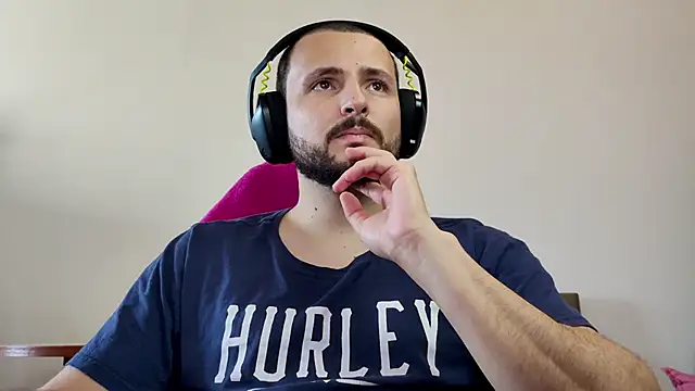 Snapshot of iurytx chatting on November 2025 11:31:02 AM iurytx online show from November 2025 11:31:02 AM