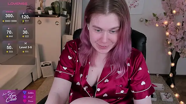 Snapshot of Nancy_Sun_ chatting on January 2025 05:24:01 PM Nancy Sun online show from January 2025 05:24:01 PM