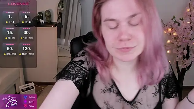 Snapshot of Nancy_Sun_ chatting on January 2025 11:06:01 AM Nancy Sun online show from January 2025 11:06:01 AM