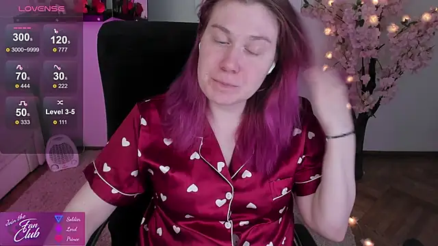 Snapshot of Nancy_Sun_ chatting on February 2025 06:59:01 PM Nancy Sun online show from February 2025 06:59:01 PM