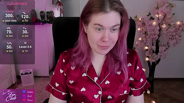 Snapshot of Nancy_Sun_ chatting on February 2025 12:00:02 PM Nancy Sun online show from February 2025 12:00:02 PM