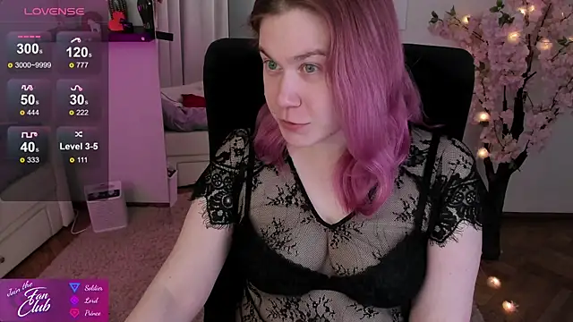 Snapshot of Nancy_Sun_ chatting on February 2025 06:13:02 PM Nancy Sun online show from February 2025 06:13:02 PM