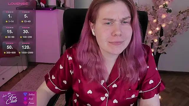 Snapshot of Nancy_Sun_ chatting on February 2025 05:39:01 PM Nancy Sun online show from February 2025 05:39:01 PM